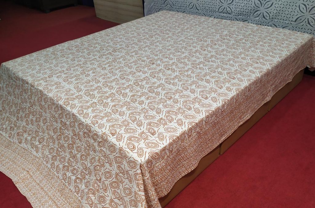 Rust Double Eggs Block Printed Bed Cover Double Layer Hand Stitched Bed Cover With Border